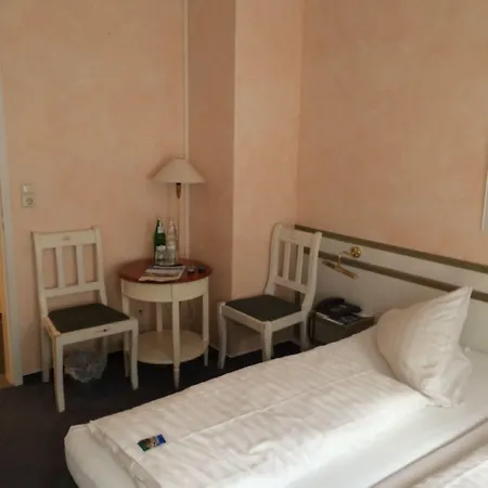 威斯特兰德别墅酒店 2* 博尔库姆