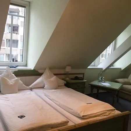 Hotel Weststrand 2*